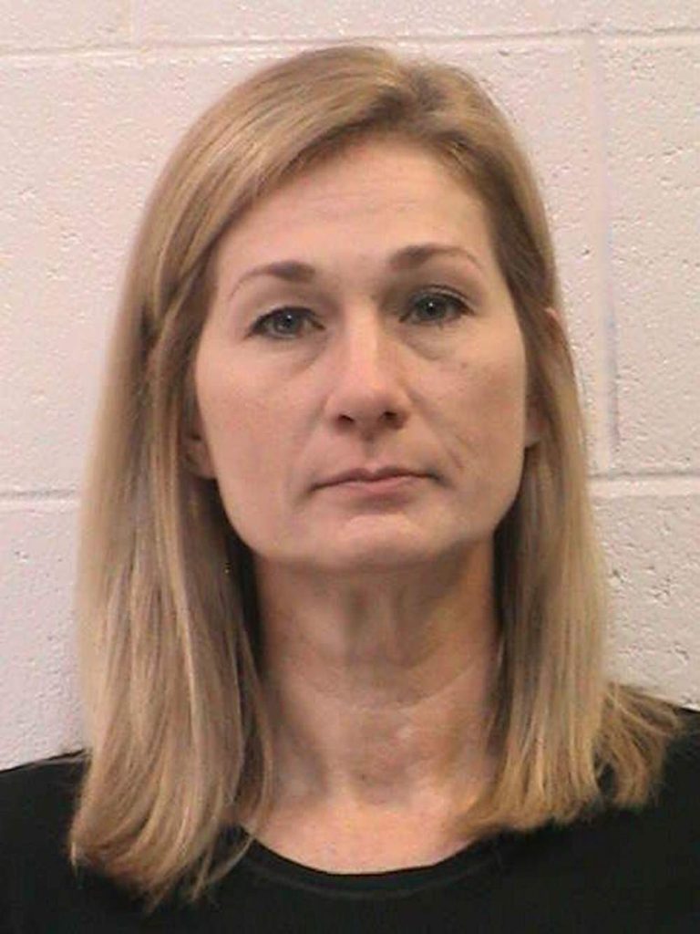 Durango woman sentenced for stealing $500,000 from dental office