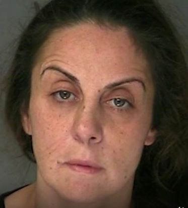 Dental assistant charged with stealing jewelry from sedated patients