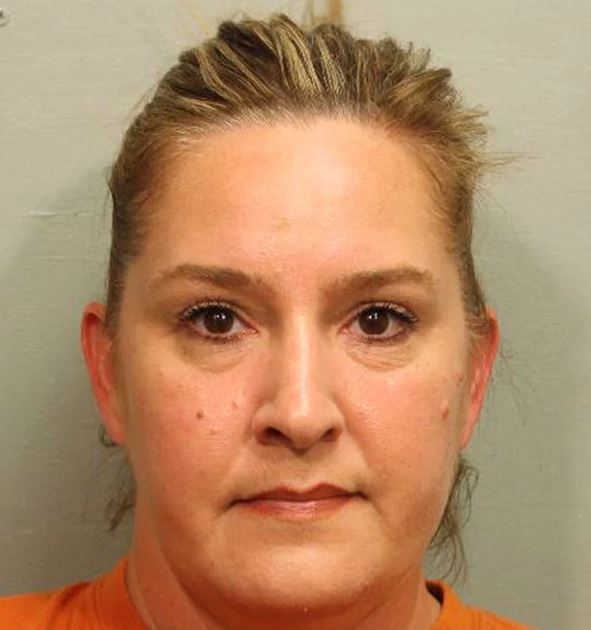 Texas Woman Who Embezzled $1.2M From Doctor Kills herself in Walmart Parking Lot Hours Before Sentencing