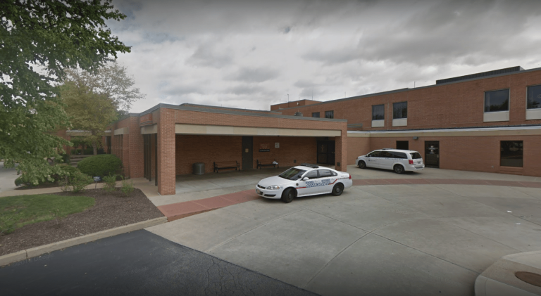 O’Fallon woman indicted for embezzling $1.68 millon from retired doctor